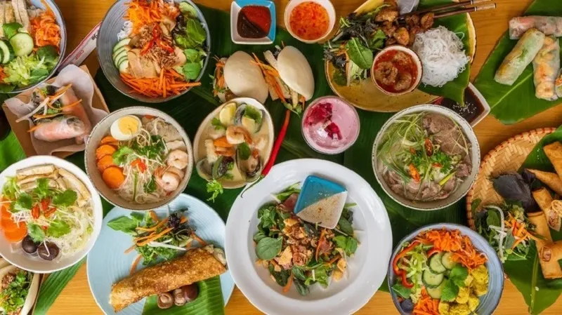 Bản sắc dân tộc Việt
