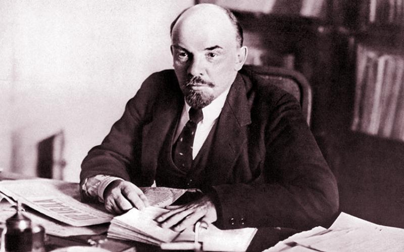 Định nghĩa vật chất của Lenin và chủ nghĩa xã hội