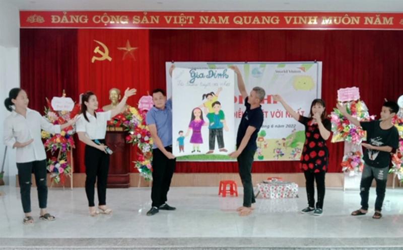 gia-dinh-hanh-phuc-va-nhung-cach-nuoi-day-con-hieu-qua