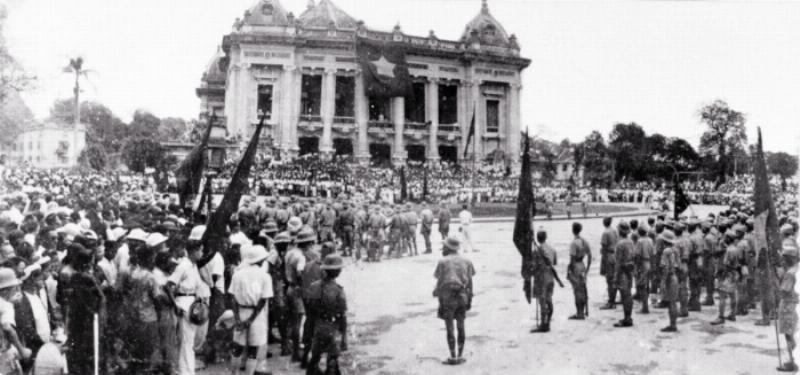 hinh-anh-ho-chi-minh-lanh-dao-cac-cuoc-phong-trao-cach-mang