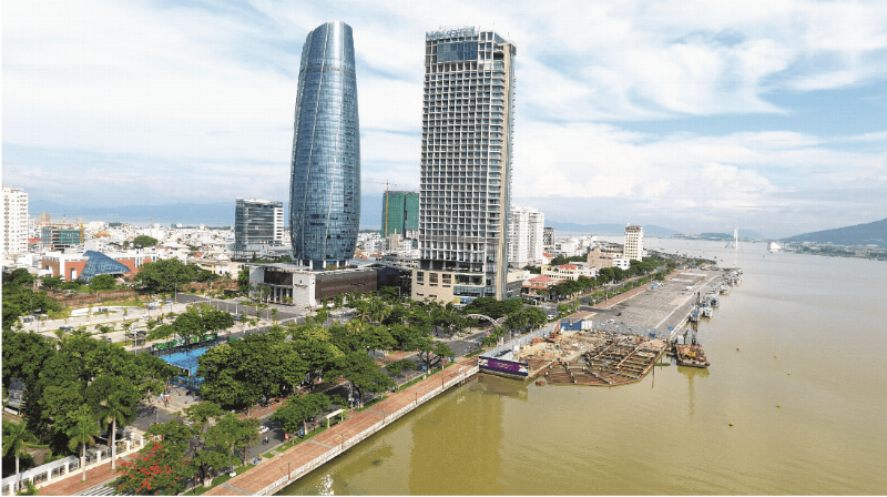 Hình ảnh kết thúc mang tính tổng kết và suy ngẫm, có thể là một biểu tượng của sự cân bằng hoặc một con đường phía trước.