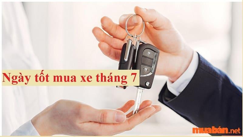 Kinh nghiệm chọn ngày mua xe tháng 7