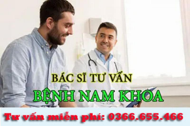 Hình ảnh một bác sĩ nam khoa đang tư vấn cho bệnh nhân, thể hiện sự chuyên nghiệp và đáng tin cậy của lời khuyên từ phòng khám nam khoa Đà Nẵng.