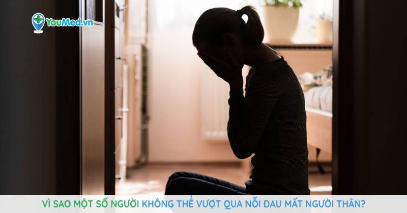 Người thân đã mất khóc