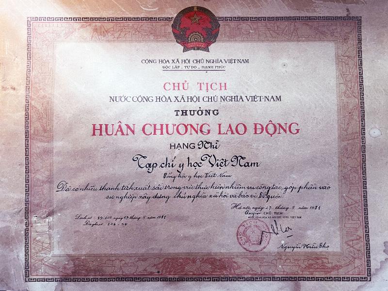 vn-triệu chứng học nội khoa: Cẩm nang sống còn cho sinh viên y