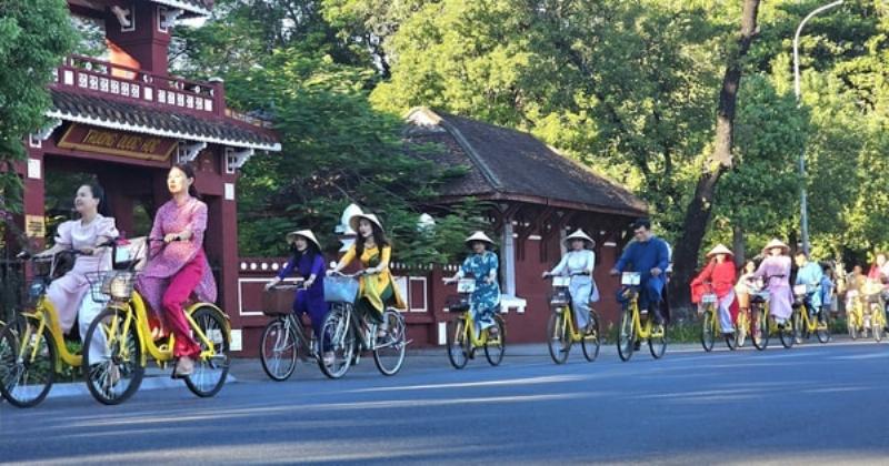Biểu đồ hoặc hình ảnh minh họa sự thăng trầm vận trình hàng tháng của nam mạng Kỷ Mùi trong năm 2023